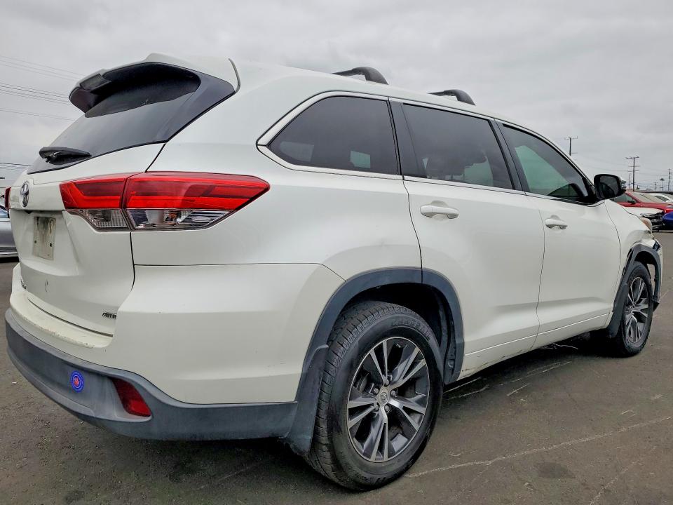 Aukcja sprzedaży 2018 Toyota Highlander, vin: 5TDBZRFH4JS844508, numer aukcji: 85973465