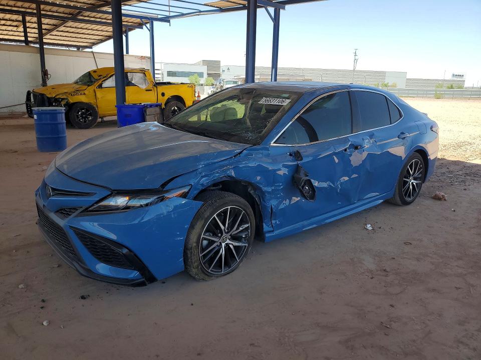 2024 Toyota Camry მანქანა იყიდება აუქციონზე, vin: 4T1G11AK2RU207010, აუქციონის ნომერი: 56631106