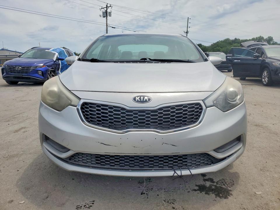57428876 :رقم المزاد ، KNAFK4A69F5436255 vin ، 2015 Kia Forte مزاد بيع
