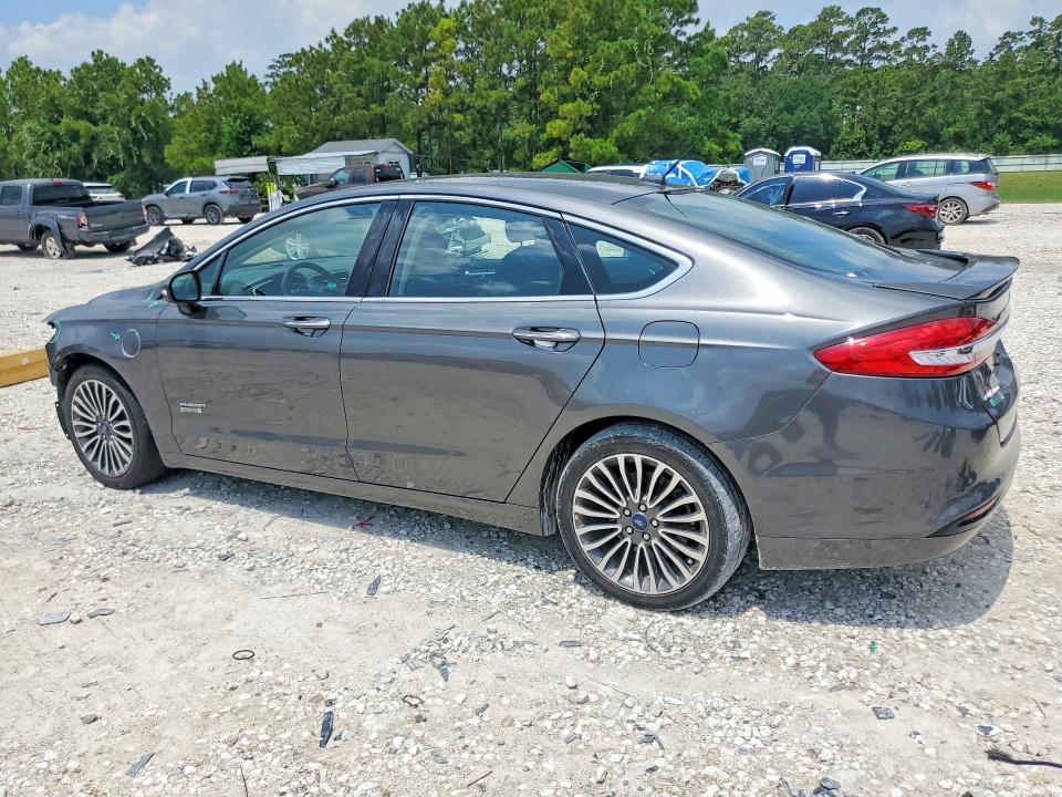 Продажа на аукционе авто 2018 Ford Fusion, vin: 3FA6P0SU0JR123553, номер лота: 57882956