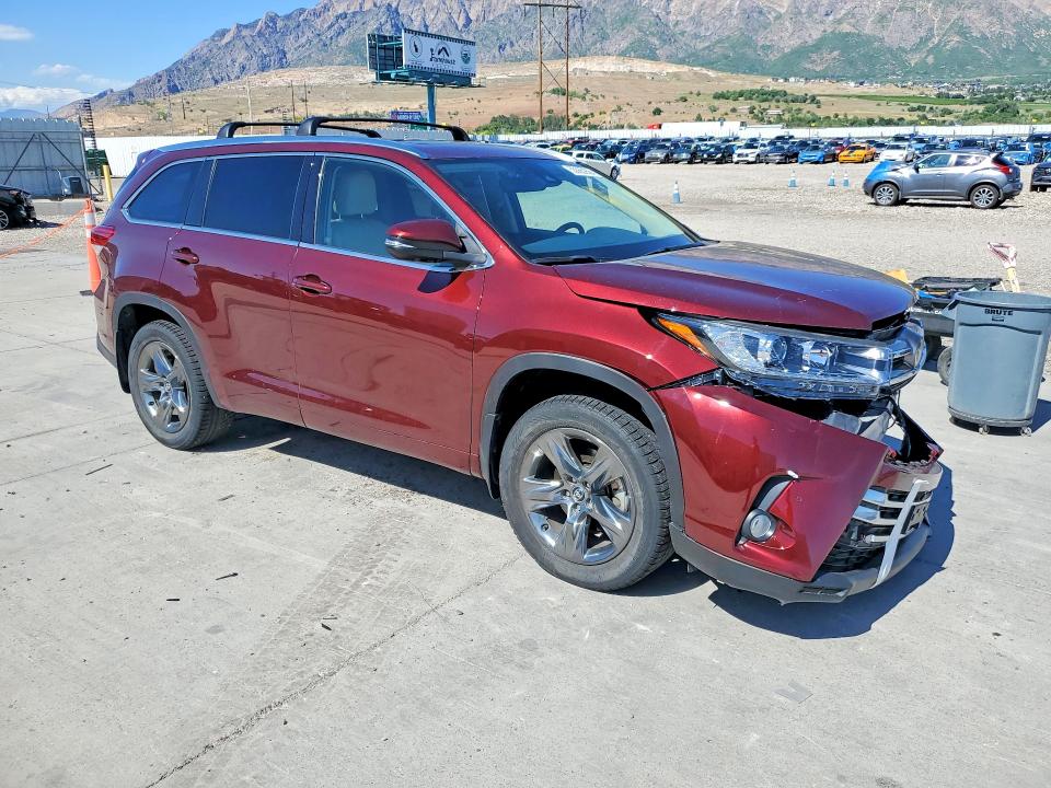 2017 Toyota Highlander მანქანა იყიდება აუქციონზე, vin: 5TDDZRFHXHS394981, აუქციონის ნომერი: 55565256