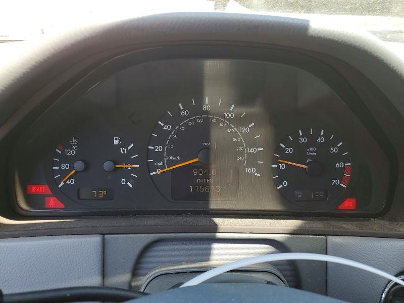 57679916 :رقم المزاد ، WDBJF82J1YX036370 vin ، 2000 Mercedes-benz E مزاد بيع