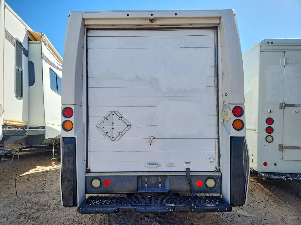 Продажа на аукционе авто 2015 Isuzu Npr, vin: JALB4T174F7W00013, номер лота: 49933596