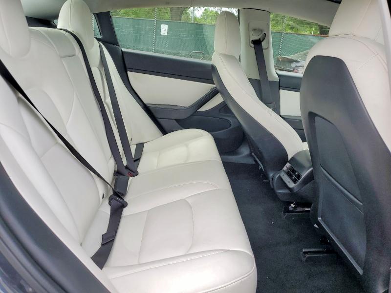 58085666 :رقم المزاد ، 5YJ3E1EA5KF407662 vin ، 2019 Tesla 3 مزاد بيع