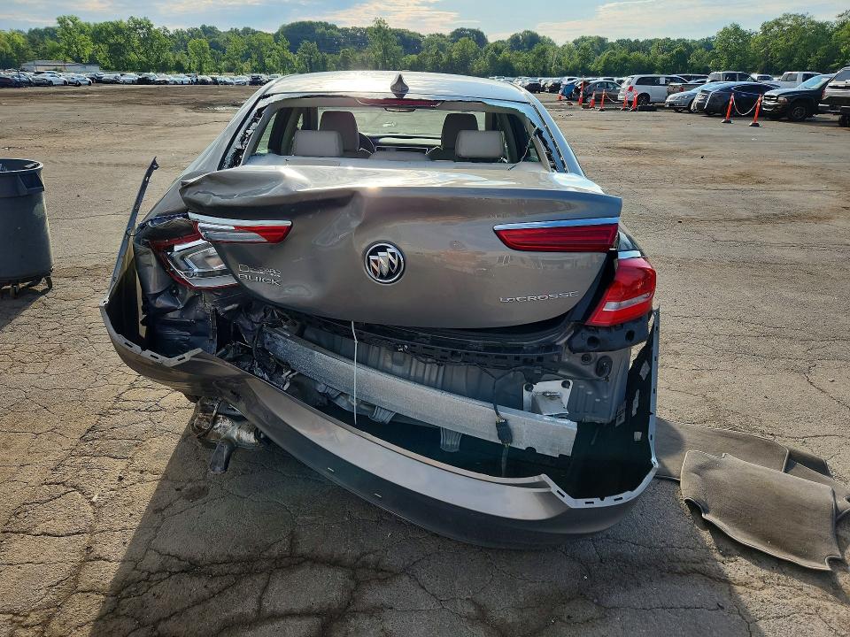 2018 Buick Lacrosse მანქანა იყიდება აუქციონზე, vin: 1G4ZR5SZ7JU120938, აუქციონის ნომერი: 59000136
