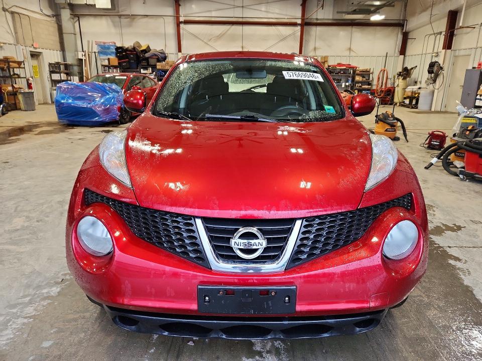 57669046 :رقم المزاد ، JN8AF5MV5DT229613 vin ، 2013 Nissan Juke مزاد بيع