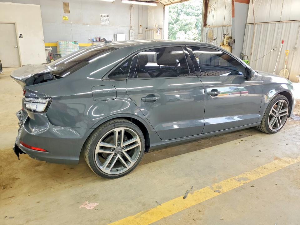 53971866 :رقم المزاد ، WAUAUGFF7H1046277 vin ، 2017 Audi A3 مزاد بيع