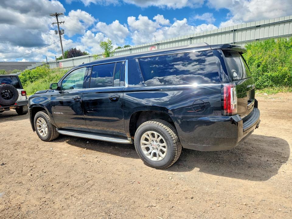 57889606 :رقم المزاد ، 1GKS2GKC8FR643644 vin ، 2015 Gmc Yukon Xl مزاد بيع