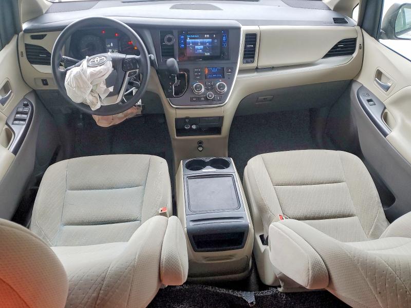 Продажа на аукционе авто 2017 Toyota Sienna, vin: 5TDKZ3DC3HS883024, номер лота: 58311466