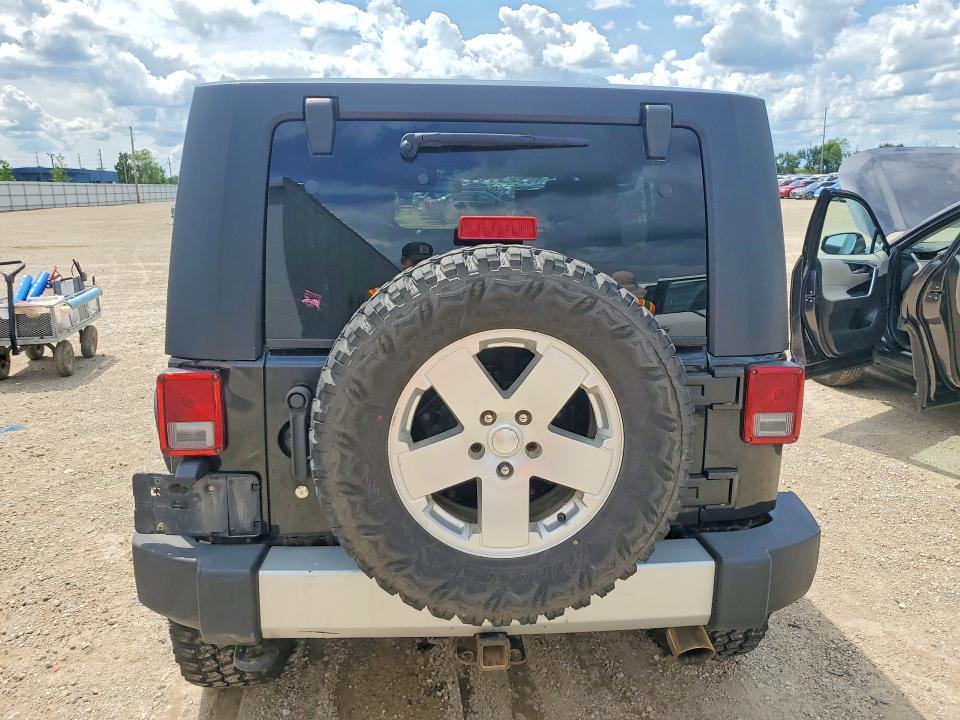 58450606 :رقم المزاد ، 1J4BA5H12AL221786 vin ، 2010 Jeep Wrangler Unlimited مزاد بيع