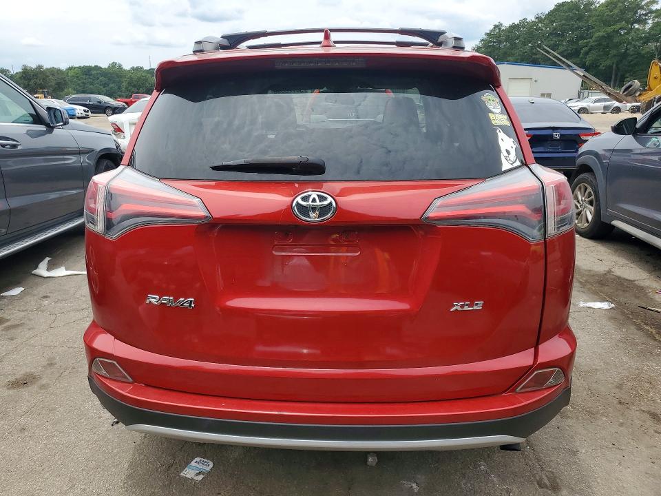 2017 Toyota Rav4 მანქანა იყიდება აუქციონზე, vin: JTMWFREVXHJ108164, აუქციონის ნომერი: 58728696