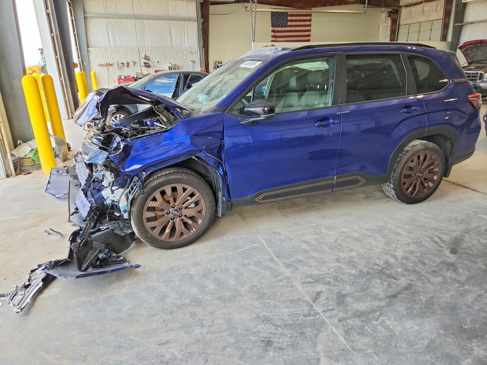 Продажа на аукционе авто 2025 Subaru Forester, vin: JF2SLDHC4SH569820, номер лота: 54909596