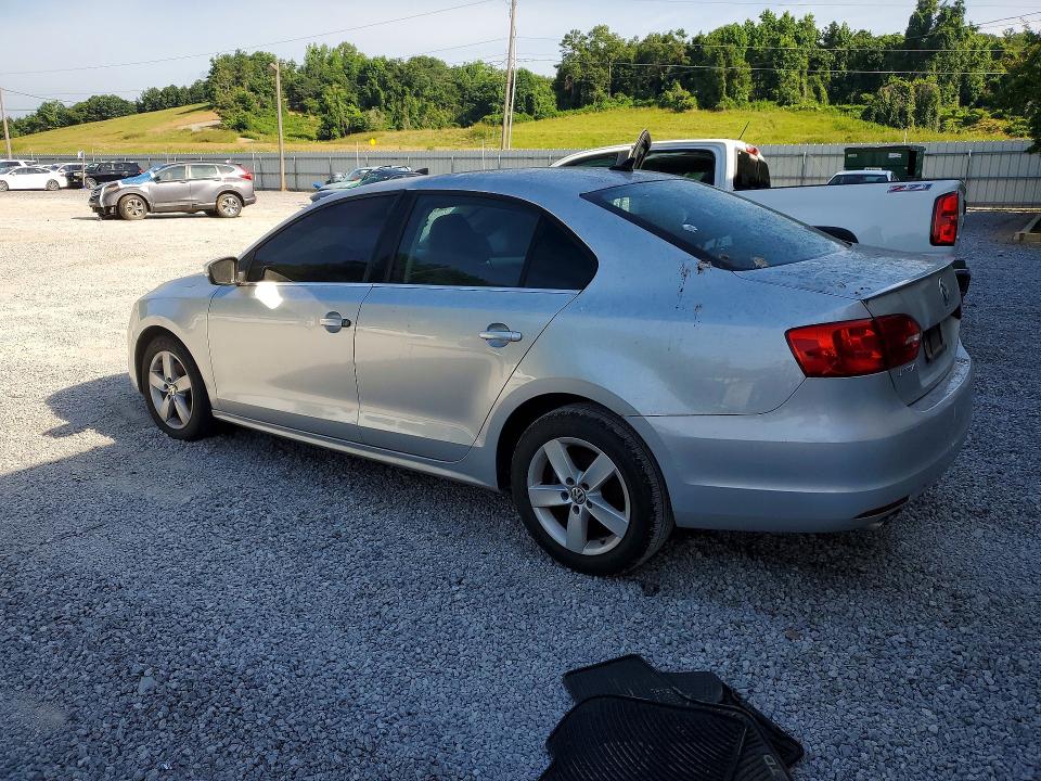 57192316 :رقم المزاد ، 3VWLL7AJ9CM320968 vin ، 2012 Volkswagen Jetta مزاد بيع