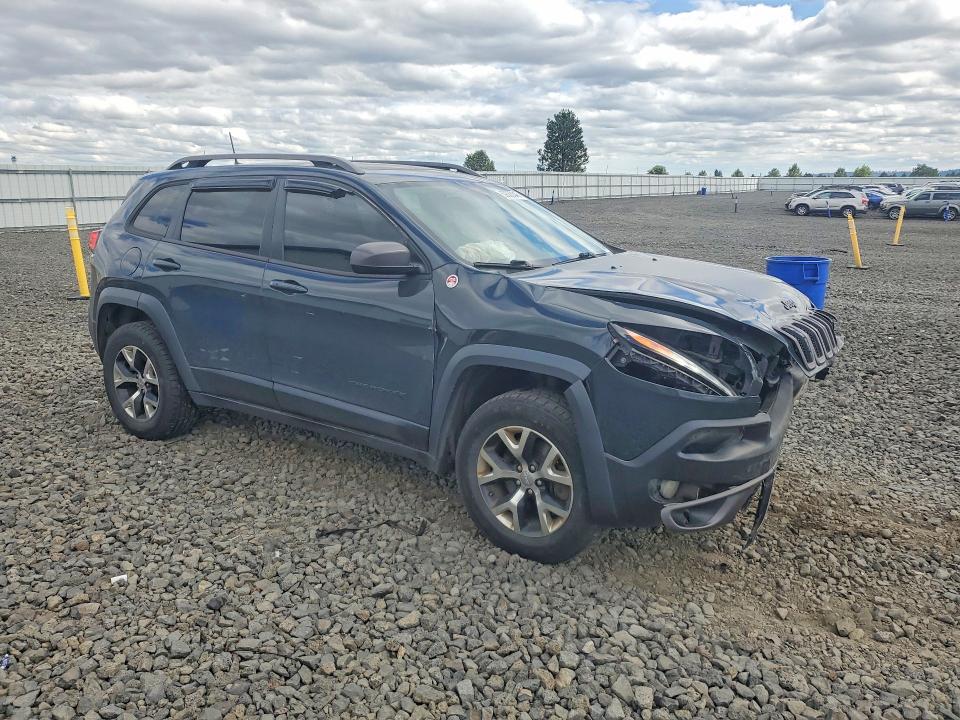 59363346 :رقم المزاد ، 1C4PJMBS9GW224599 vin ، 2016 Jeep Cherokee مزاد بيع