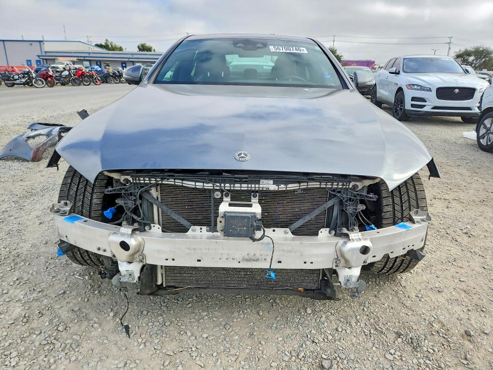 56700746 :رقم المزاد ، WDDZF4JB7HA164127 vin ، 2017 Mercedes-benz E مزاد بيع