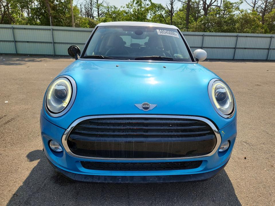 2016 Mini Cooper მანქანა იყიდება აუქციონზე, vin: WMWXU1C58G2D09701, აუქციონის ნომერი: 58545086