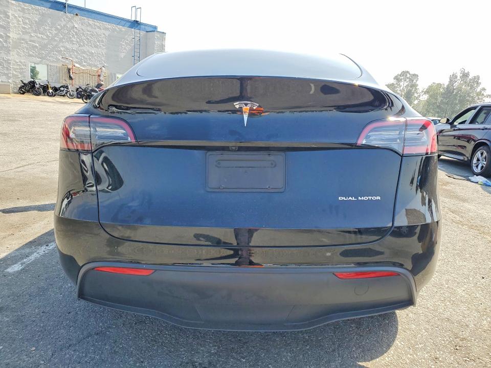 2023 Tesla Model Y მანქანა იყიდება აუქციონზე, vin: 7SAYGDEE1PF814327, აუქციონის ნომერი: 55796946