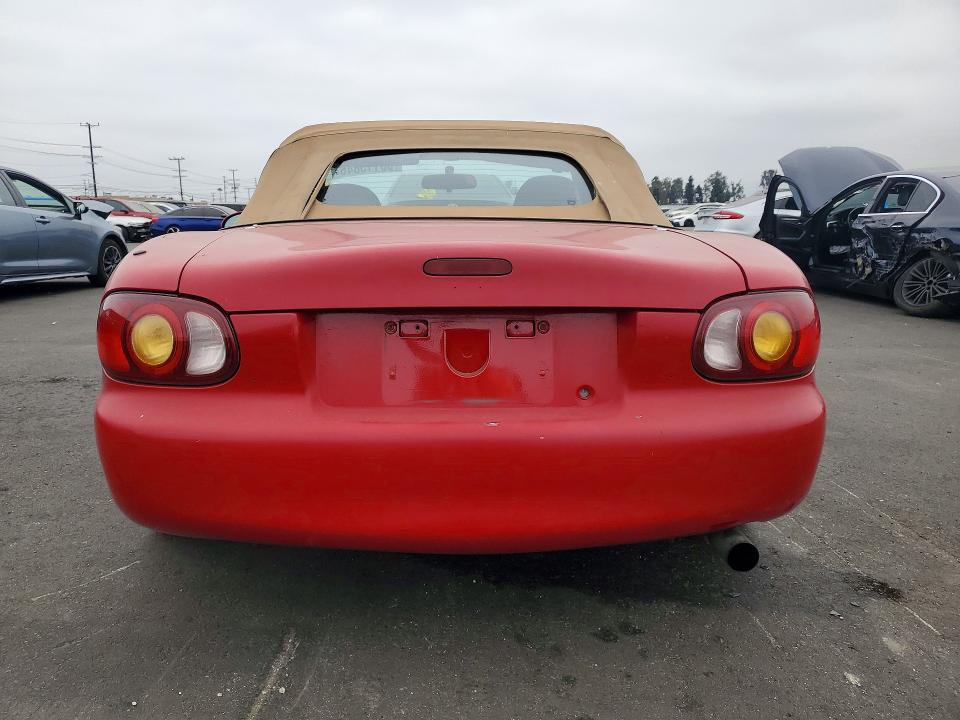 58115846 :رقم المزاد ، JM1NB3532X0100101 vin ، 1999 Mazda Mx-5 Miata مزاد بيع