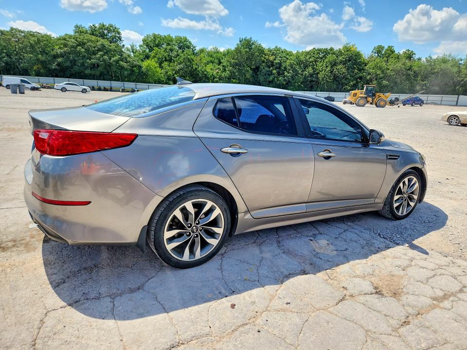 57203636 :رقم المزاد ، 5XXGM4A7XFG386648 vin ، 2015 Kia Optima مزاد بيع