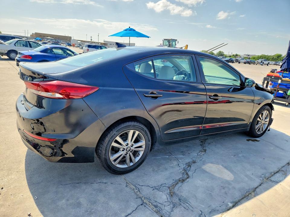 Aukcja sprzedaży 2017 Hyundai Elantra, vin: KMHD84LF2HU272518, numer aukcji: 58602206
