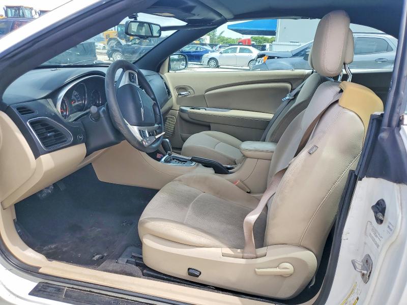 Продаж на аукціоні авто 2013 Chrysler 200, vin: 1C3BCBEB1DN533011, номер лоту: 55713656