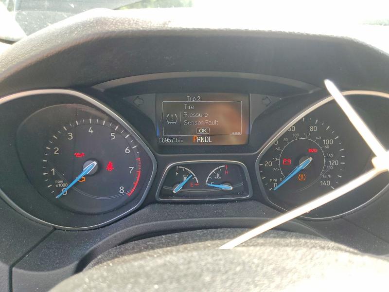 Продажа на аукционе авто 2017 Ford Focus, vin: 1FADP3E27HL325558, номер лота: 58717396