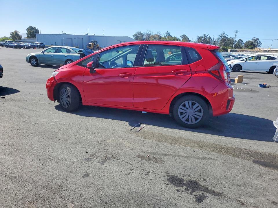 55783276 :رقم المزاد ، JHMGK5H52GX021065 vin ، 2016 Honda Fit مزاد بيع