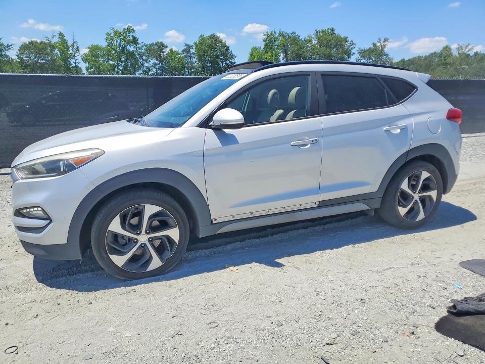 Продаж на аукціоні авто 2018 Hyundai Tucson, vin: KM8J3CA24JU688765, номер лоту: 57828596