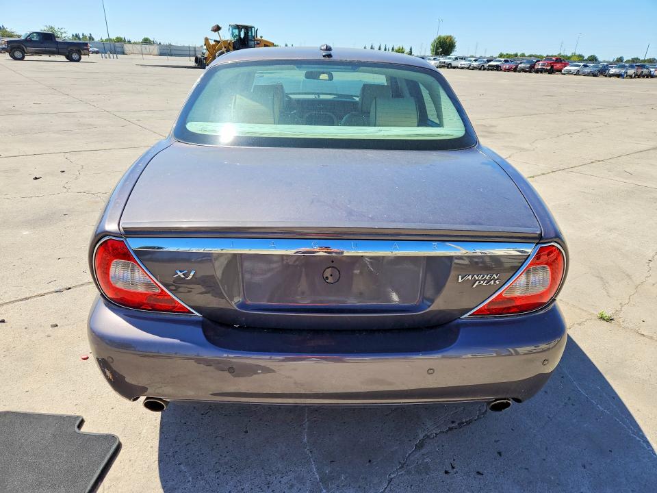 Продажа на аукционе авто 2008 Jaguar Xj, vin: SAJWA82B08SH20620, номер лота: 54527776
