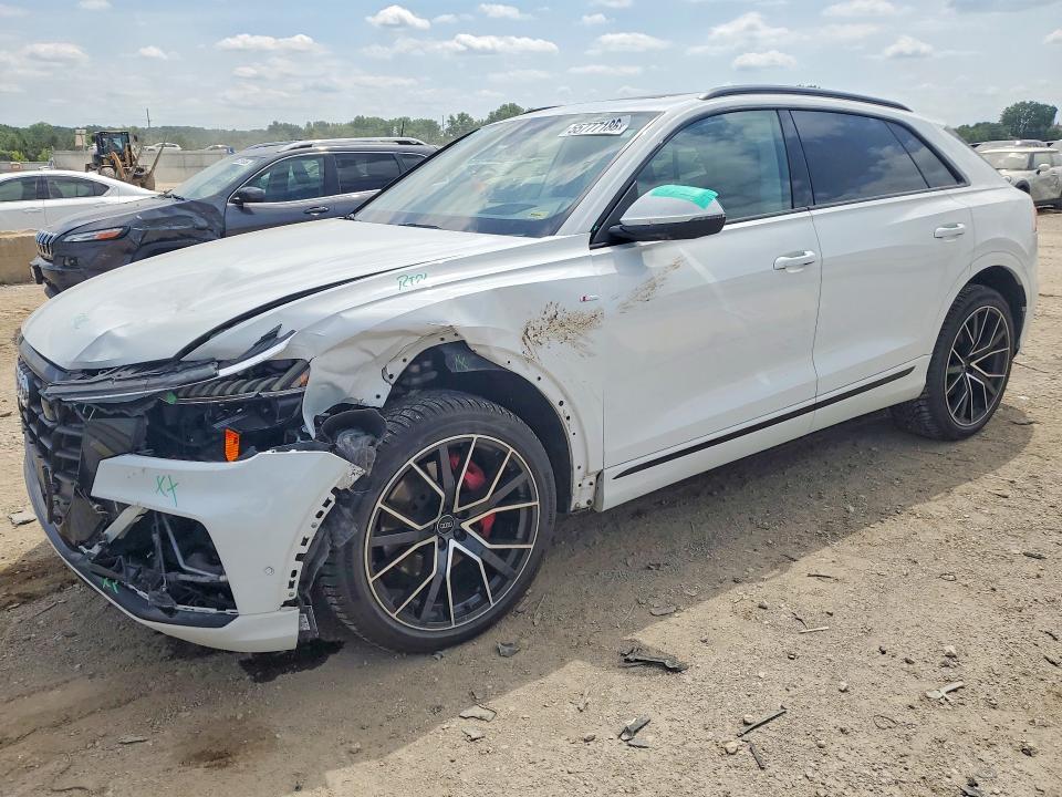 55777186 :رقم المزاد ، WA1FVAF15KD039822 vin ، 2019 Audi Q8 مزاد بيع
