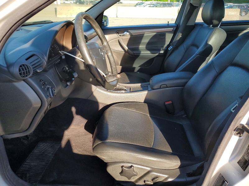 2004 Mercedes-benz C მანქანა იყიდება აუქციონზე, vin: WDBRF40J74F523961, აუქციონის ნომერი: 55415616