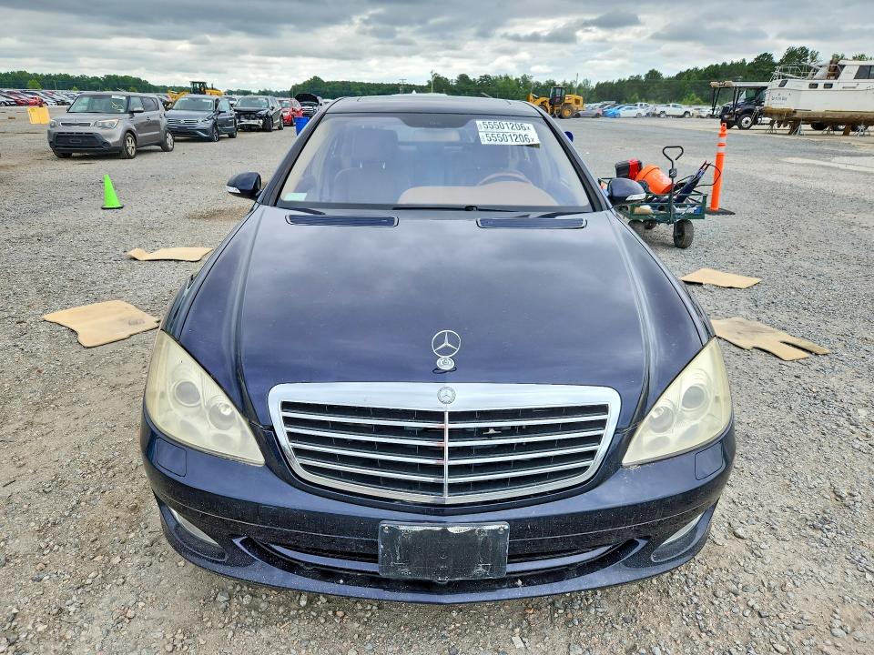 55501206 :رقم المزاد ، WDDNG86X28A203598 vin ، 2008 Mercedes-benz S مزاد بيع