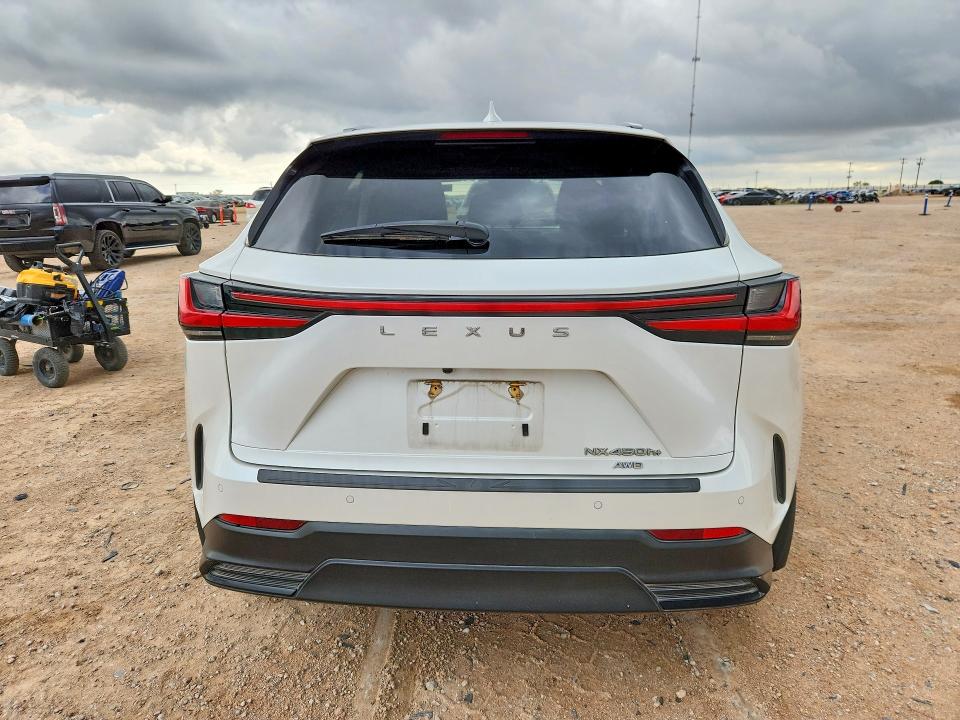 56118926 :رقم المزاد ، JTJHKCFZ2R2035478 vin ، 2024 Lexus Nx 450h+ مزاد بيع