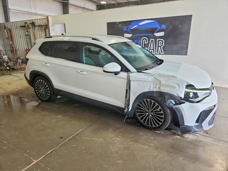Продажа на аукционе авто 2025 Volkswagen Taos, vin: 3VVSC7B22SM011851, номер лота: 58298906