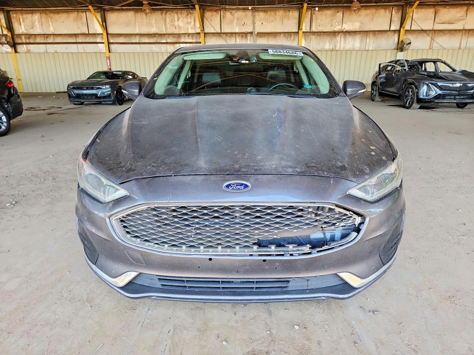 56034686 :رقم المزاد ، 3FA6P0CD1KR234287 vin ، 2019 Ford Fusion مزاد بيع