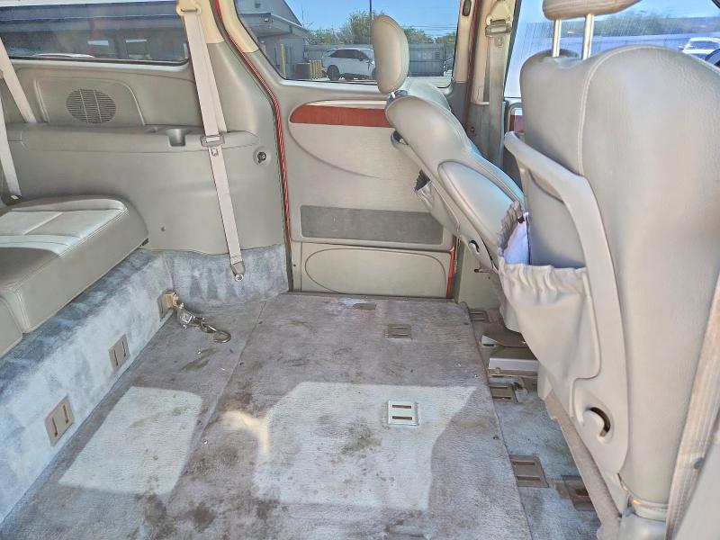 58259256 :رقم المزاد ، 2C4GP64L85R603180 vin ، 2005 Chrysler Town & Country مزاد بيع