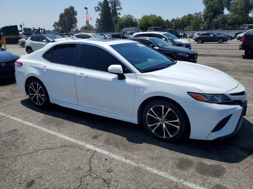 Продажа на аукционе авто 2020 Toyota Camry, vin: 4T1G11AK3LU911305, номер лота: 56304636