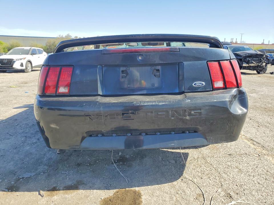 Продажа на аукционе авто 2000 Ford Mustang, vin: 1FAFP4449YF204966, номер лота: 56125746