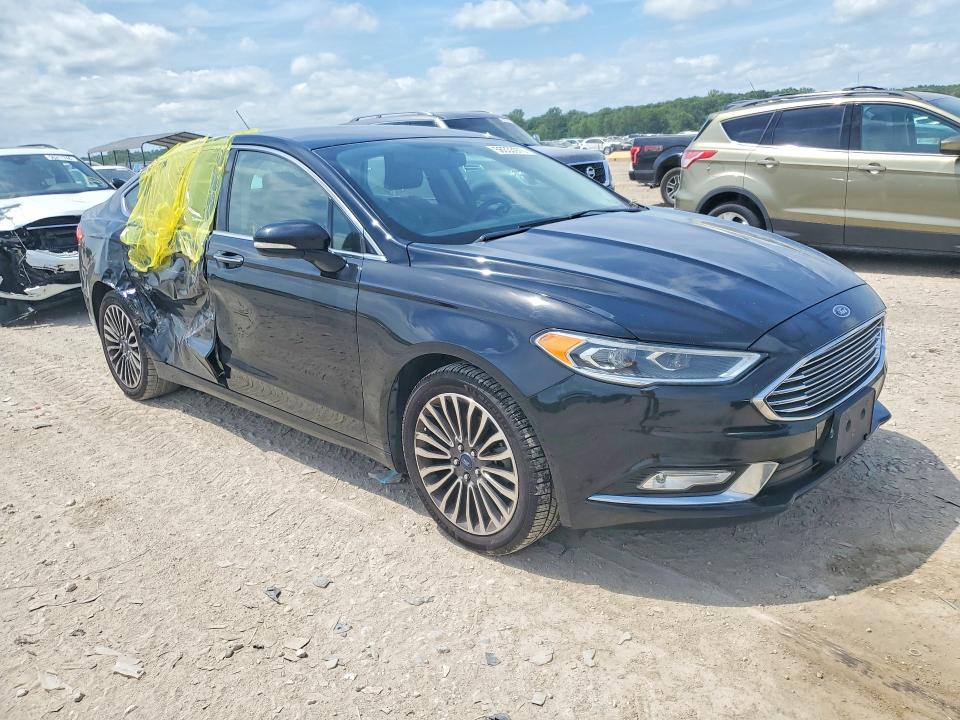 56333976 :رقم المزاد ، 3FA6P0K92HR124578 vin ، 2017 Ford Fusion مزاد بيع