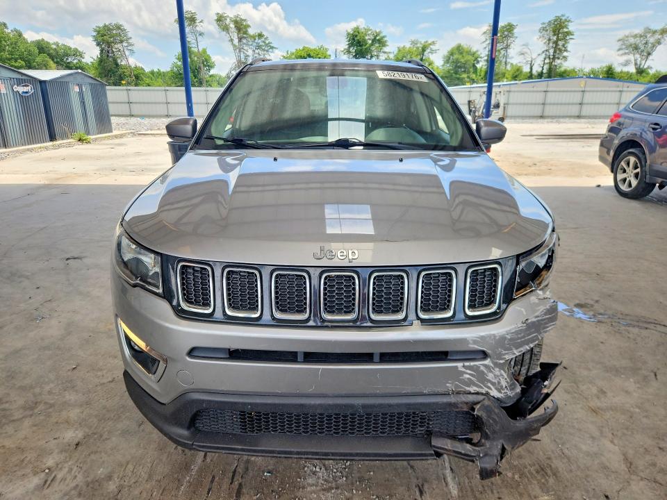 2020 Jeep Compass მანქანა იყიდება აუქციონზე, vin: 3C4NJCCB8LT194012, აუქციონის ნომერი: 58219176