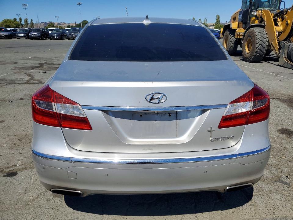 2012 Hyundai Genesis მანქანა იყიდება აუქციონზე, vin: KMHGC4DD7CU199180, აუქციონის ნომერი: 58315836