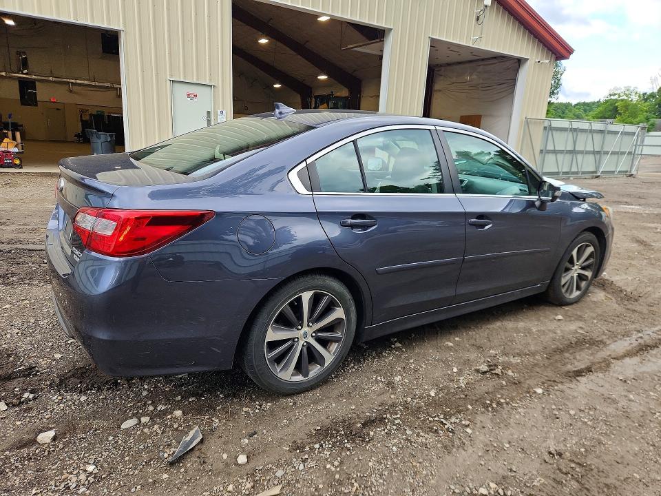 57921516 :رقم المزاد ، 4S3BNAN60G3054453 vin ، 2016 Subaru Legacy مزاد بيع