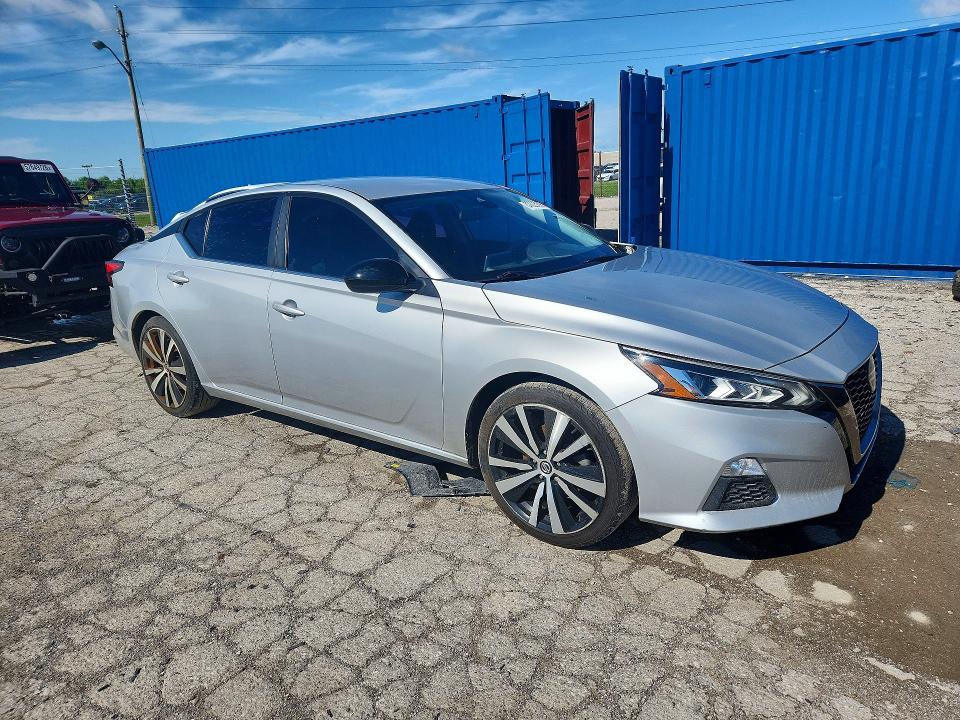 Продажа на аукционе авто 2020 Nissan Altima, vin: 1N4BL4CV0LN311150, номер лота: 57025696