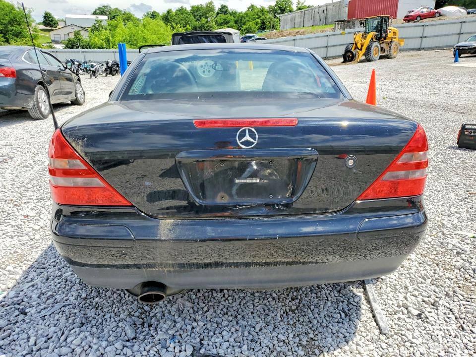 56833226 :رقم المزاد ، WDBKK47F3WF063229 vin ، 1998 Mercedes-benz Slk مزاد بيع
