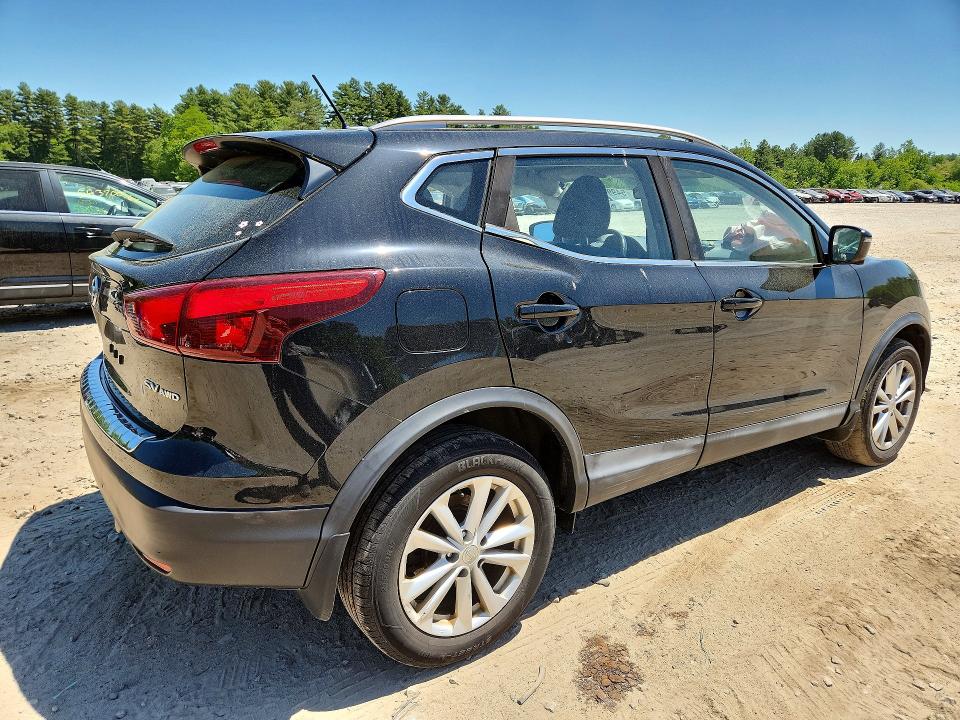 Продажа на аукционе авто 2017 Nissan Rogue Sport, vin: JN1BJ1CR0HW129566, номер лота: 54994326