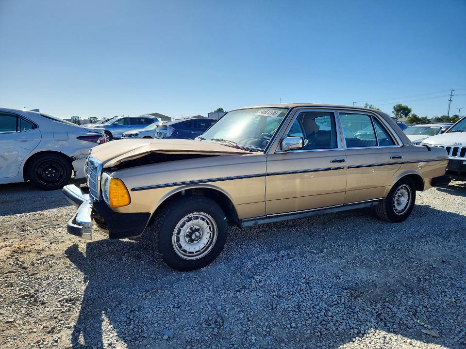 Продажа на аукционе авто 1984 Mercedes-benz 300, vin: WDBAB33A0EA036243, номер лота: 54561276