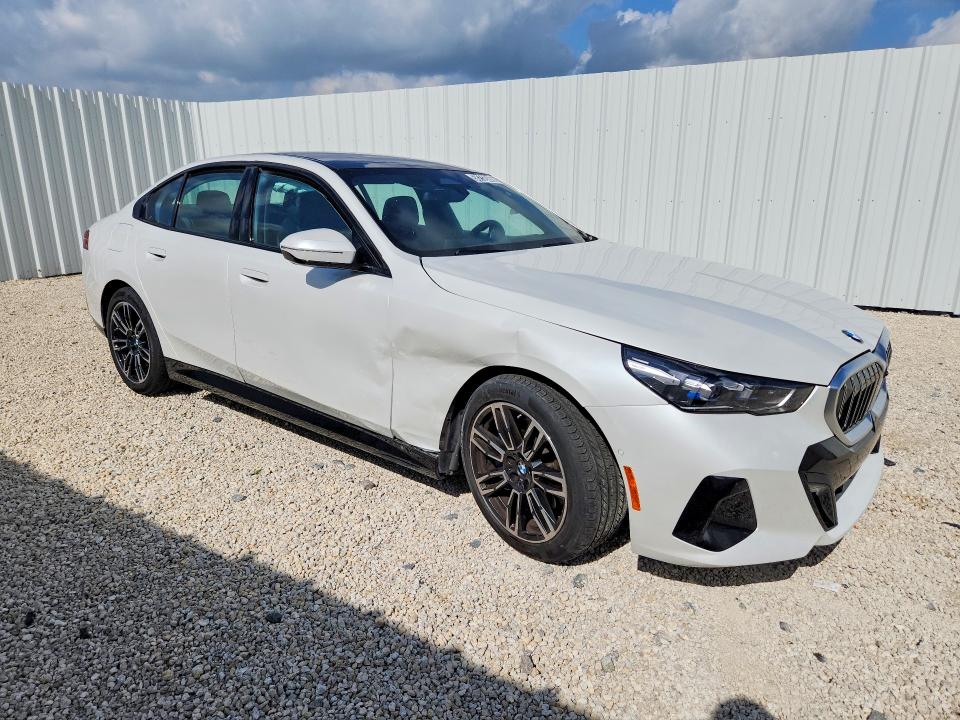 58232666 :رقم المزاد ، WBA53FJ09TCW44563 vin ، 2026 Bmw 530 مزاد بيع