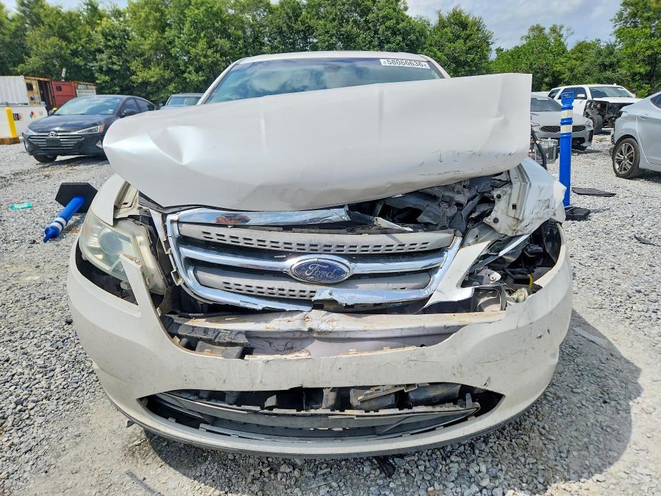 58066636 :رقم المزاد ، 1FAHP2FW6AG144785 vin ، 2010 Ford Taurus مزاد بيع