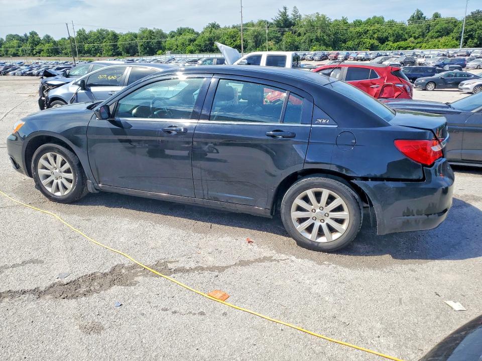55902336 :رقم المزاد ، 1C3CCBBB5DN547177 vin ، 2013 Chrysler 200 مزاد بيع