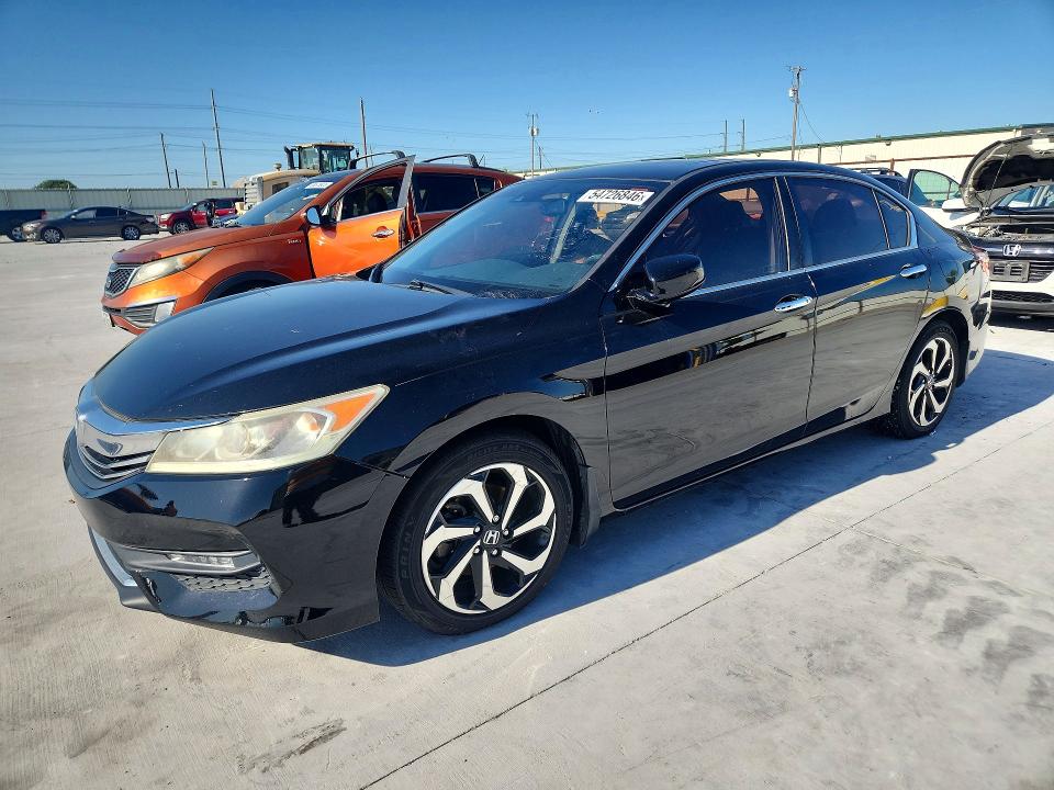 54726846 :رقم المزاد ، 1HGCR2F99HA025460 vin ، 2017 Honda Accord مزاد بيع